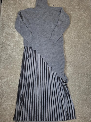 Grey knit and pleated midi - grey,