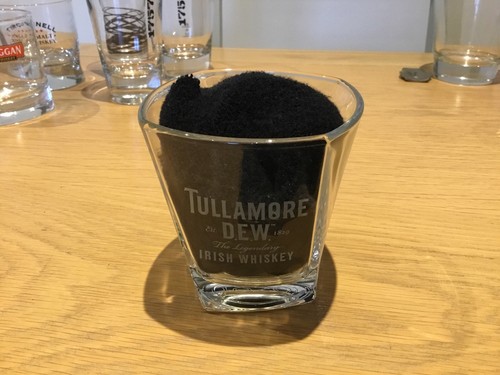 Tullamore dew irish whiskey - tullamore,