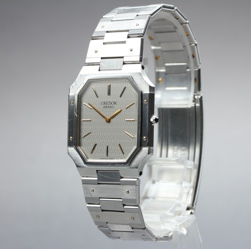 Vintage 1981 mint - 1981,