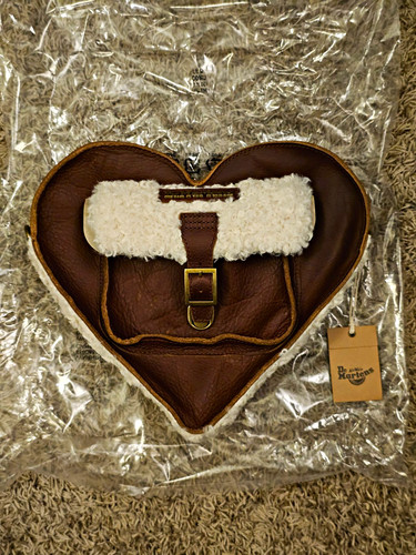 Martens heart crossbody - martens,