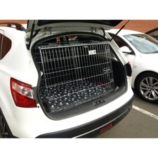 Pet world nissan - pet,