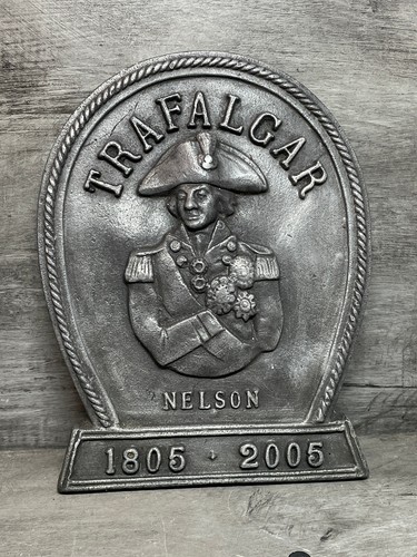 Metal royal navy - royal, of