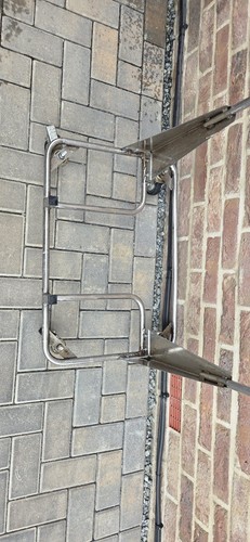 Chrome upright kart - upright, display