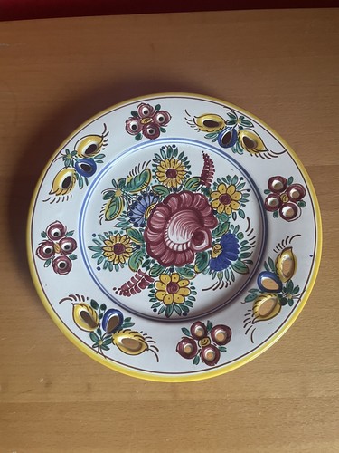 Majolica wall plate floral - majolica,