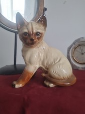 Large siamese cat figurine