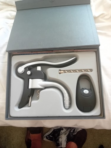 Deluxe lever action - deluxe, corkscrew