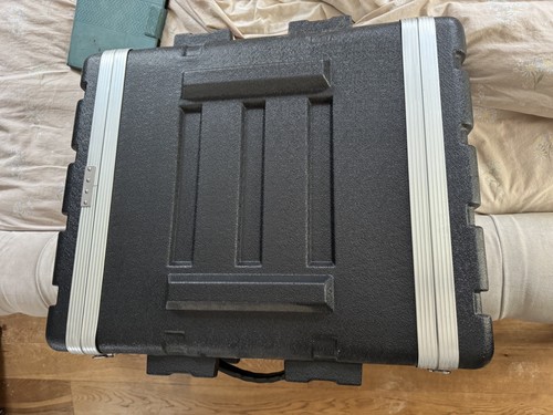 Flight case - 19”, 2u