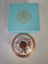 THE ROYAL COLLECTION HM THE QUEENS 80TH FINE BONE CHINA DOMED DISH IN BOX