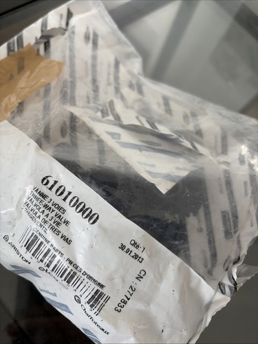61010000 ariston water valve - 61010000,