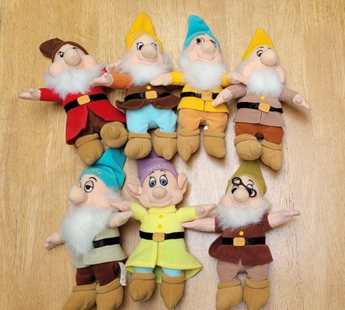 Disney store snow white - store,