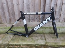 Giant Omnium  track bike frame carbon / allu medium fixed gear