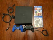 Sony PlayStation 4 PS4 500GB + 2x Controllers + 2x  Games