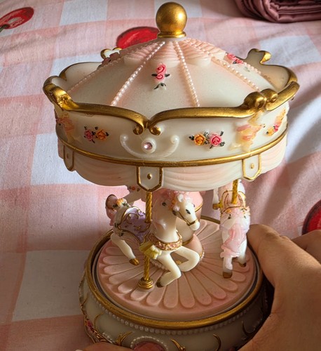 Musical carousel - musical,