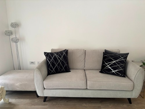 Dfs french connection - dfs,