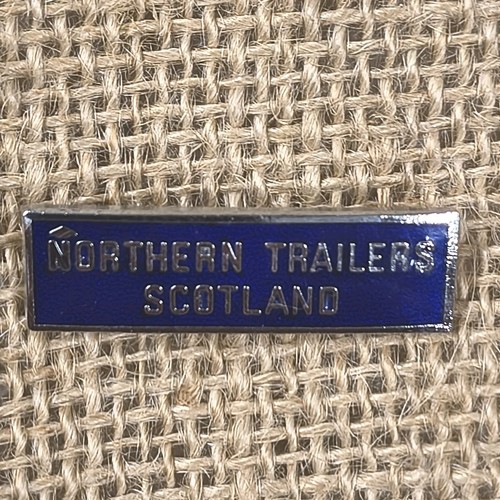 Vintage enamel lapel badge - lapel,