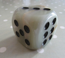 LARGE VINTAGE STONE DICE ONYX / MARBLE - MEASURES 55mm (  APPROX 2" )