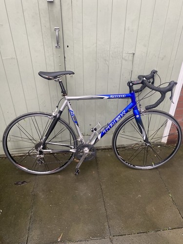 Trek road bike - trek, frame