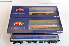 OO Gauge Bachmann 39-352, 362