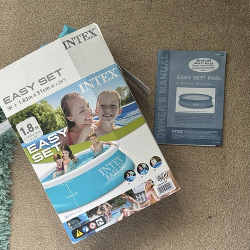 Swimming pool - swimming,