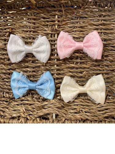 Satin with lace ribbon - with,
