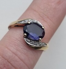 9ct Yellow Gold Hallmarked iolite & Diamond Accents Ring 2.6g O 1/2