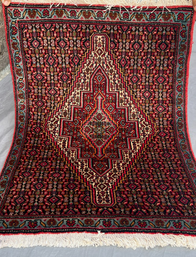 Stunning vintage oriental - stunning,