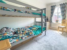 Single bedding set (bunk beds or singles) with matching curtains - kids print