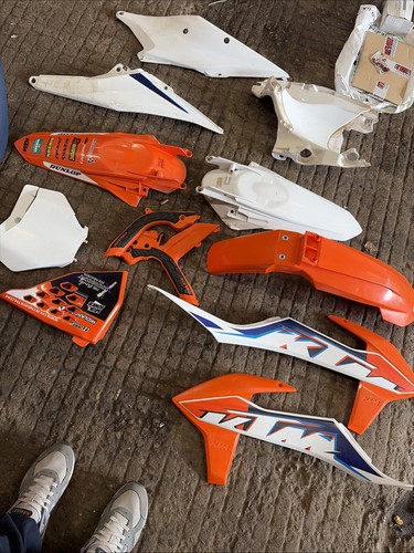 Ktm 125 350 plastics 2022 - ktm,