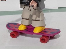 PLAYMOBIL SCOOTER SKATER SKATE