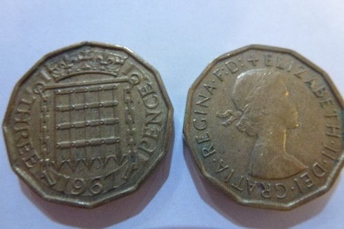 Queen elizabeth brass - ii,