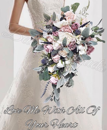 Teardrop bridal bouquet - , in