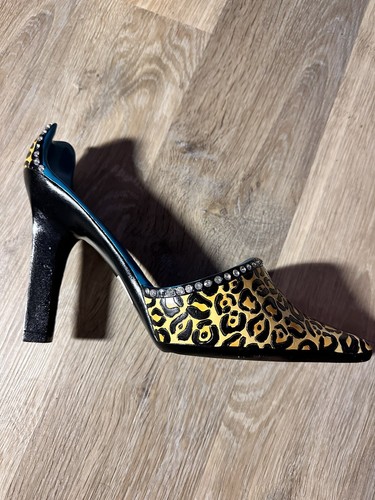 High heel shoe wine - high, bottle