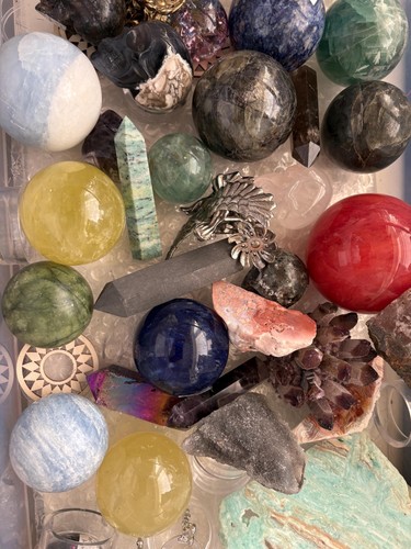 Crystal mystery box - crystal, raw