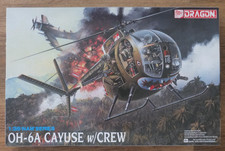 DRAGON 3310 - US OH-6A CAYUSE HELICOPTER WITH CREW NAM - 1/35 SCALE MODEL KIT