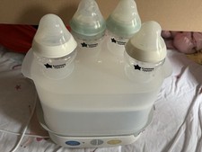 Tommee Tippee Bottle Steam Steriliser 4 Tommee Tippee Bottles Included
