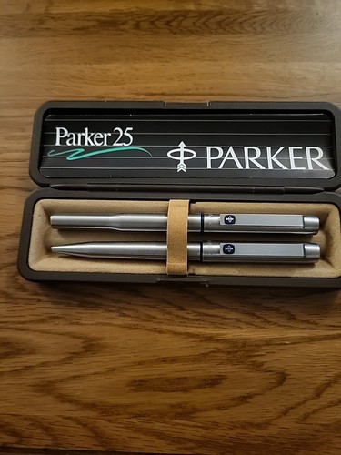 Vintage parker fountain - 25, and