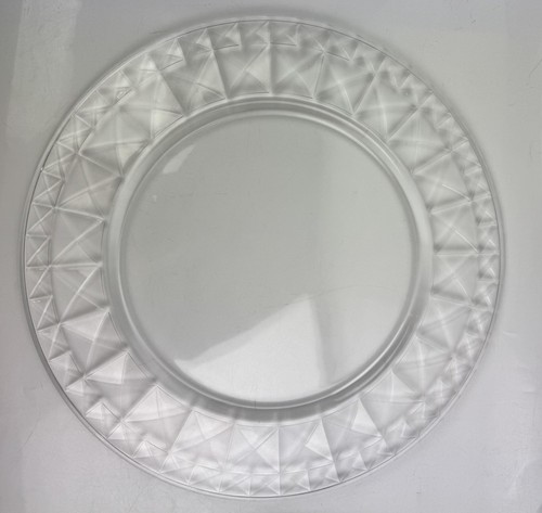 Cut glass effect round - cut,