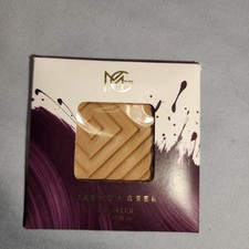 Makeup Geek Highlighter