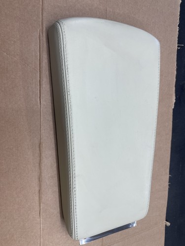 Jaguar xjs armrest good - jaguar,