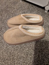 Womens Slippers Brand New