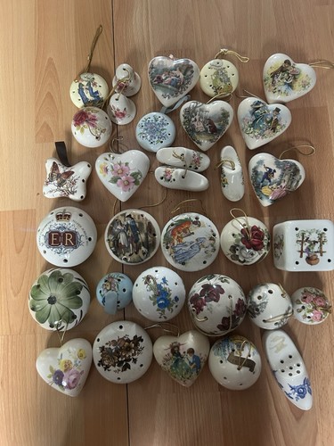 Beautiful vintage pomanders - 30,