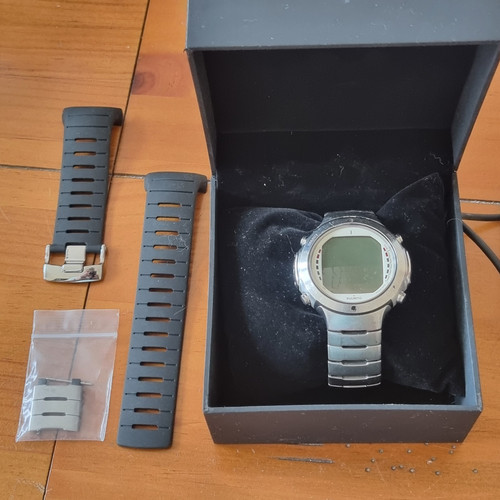 Suunto dive computer - d6, watch