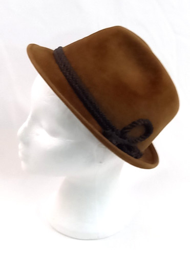 Linney london brown velour - linney,