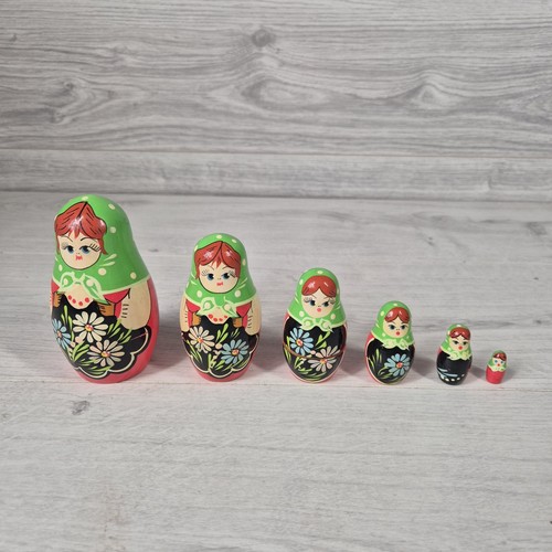 Russian matryoshka nesting - matryoshka,