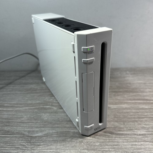 Nintendo wii console - nintendo,