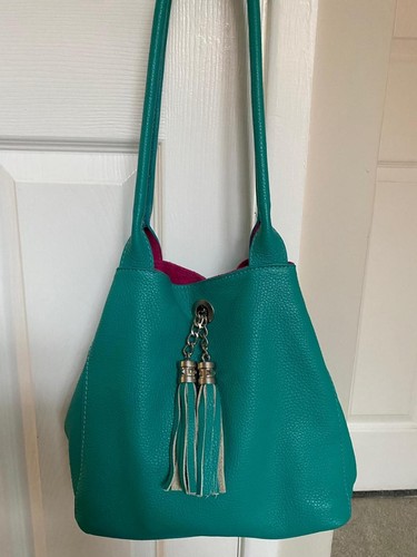 Italian reversible leather
