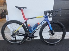 Trek Madone SLR7 Gen8 2025 Disc Di2 12 Speed (Upgraded RSL 51 wheels available)
