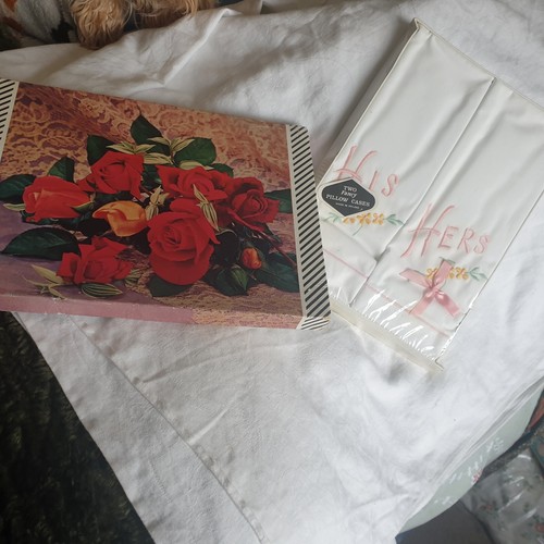 Vtg 60s boxed - 60s, pillowcases