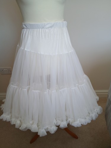 Full white underskirt vintage - white,