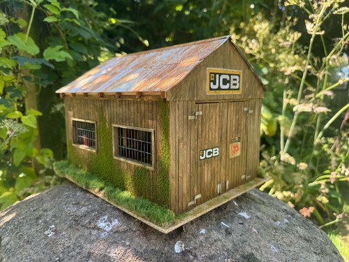 Scale farm model jcb - farm,